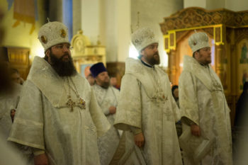 В кафедральном соборе Вознесения Христова состоялось Богослужение в честь погибших в результате взрыва в г. Магнитогорске